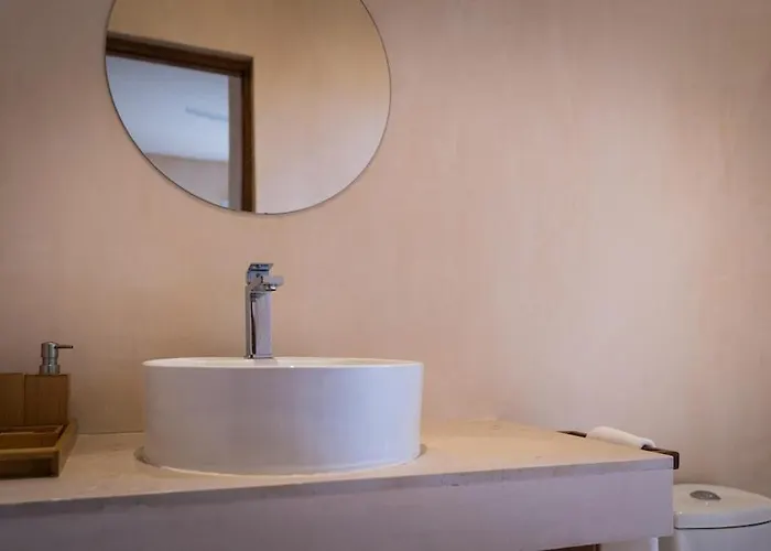 Casa de férias Exclusive 3br Sky Penthouse With Private Rooftop Pool *